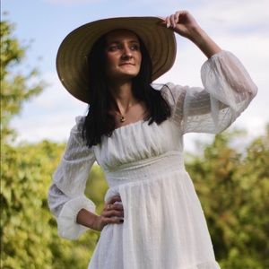 Meet your Posher, Maddie